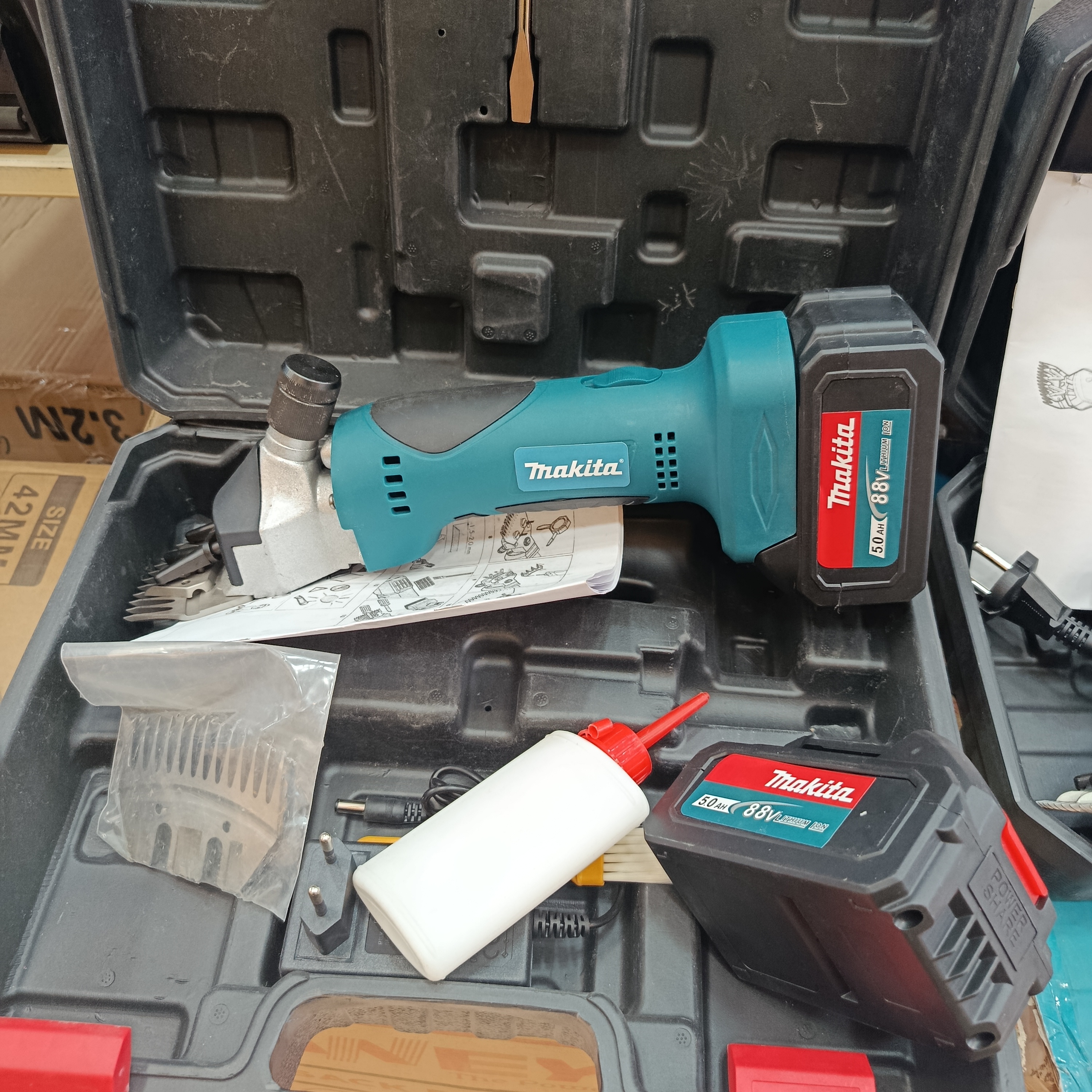 پشم چین شارژی ماکیتا مدل 88V
