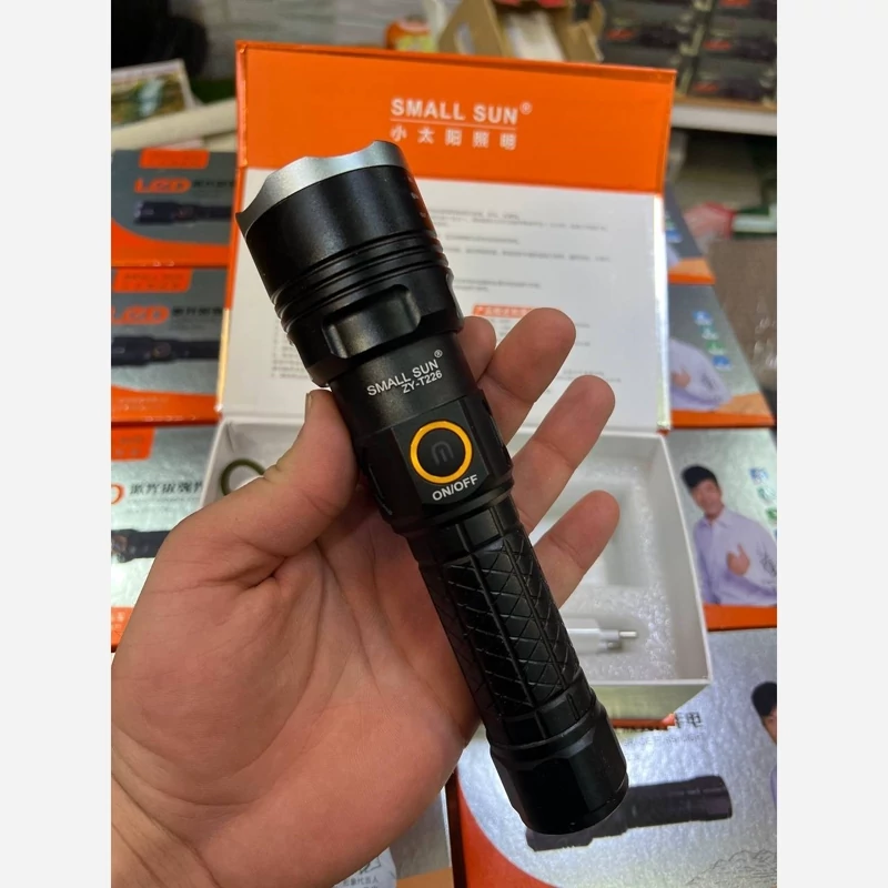 چراغ قوه زوم دار اسمال سان مدل ZY-T226 (پس کرایه)
