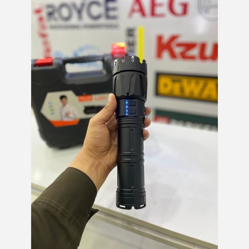 چراغ قوه زوم دار با برد 1000 متر اسمال سان T260 (پس کرایه)