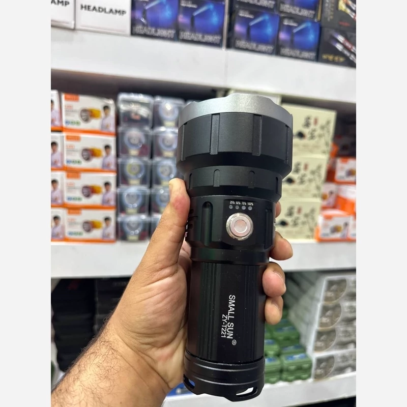 چراغ قوه اسمال سان T221 (پس کرایه)