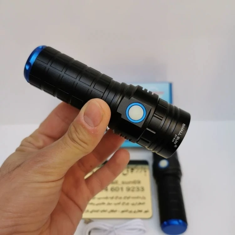 چراغ قوه اسمال سان E20 (پس کرایه)