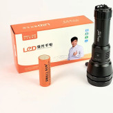 چراغ قوه زوم دار اسمال سان مدل ZY-T526