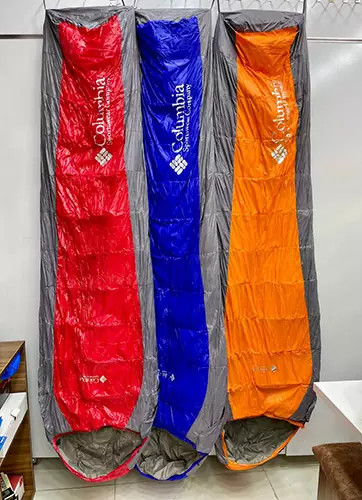 کیسه خواب پر 1500 گرم کلمبیا مدل Light Peck