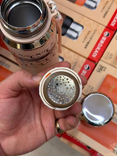 فلاسک کمپینگ و کوهنوردی 600 میلی لیتری دی کادی D.KADI (اورجینال) کیفیت عالی