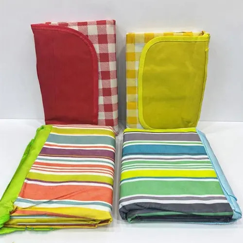 زیرانداز شطرنجی سفری سایز 150 × 180 سانتیمتر درجه یک