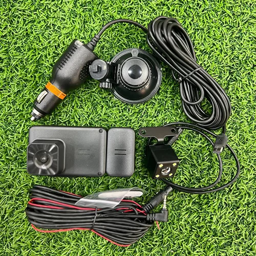 دوربین ثبت وقایع خودرو 3 لنز وای فای دار مدل 3CAMERAS DASH CAMERA درجه یک