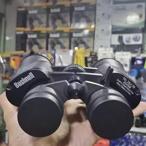 دوربین دوچشمی زوم دار بوشنل مدل Bushnell 10-70×70 درجه یک