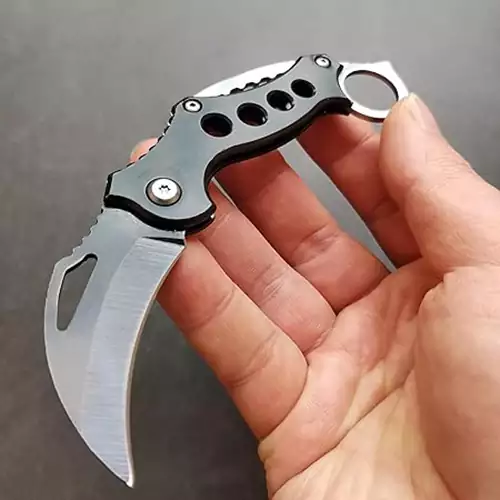 چاقوی تاشو جیبی کمپینگ و کوهنوردی DOOM BLADE درجه یک
