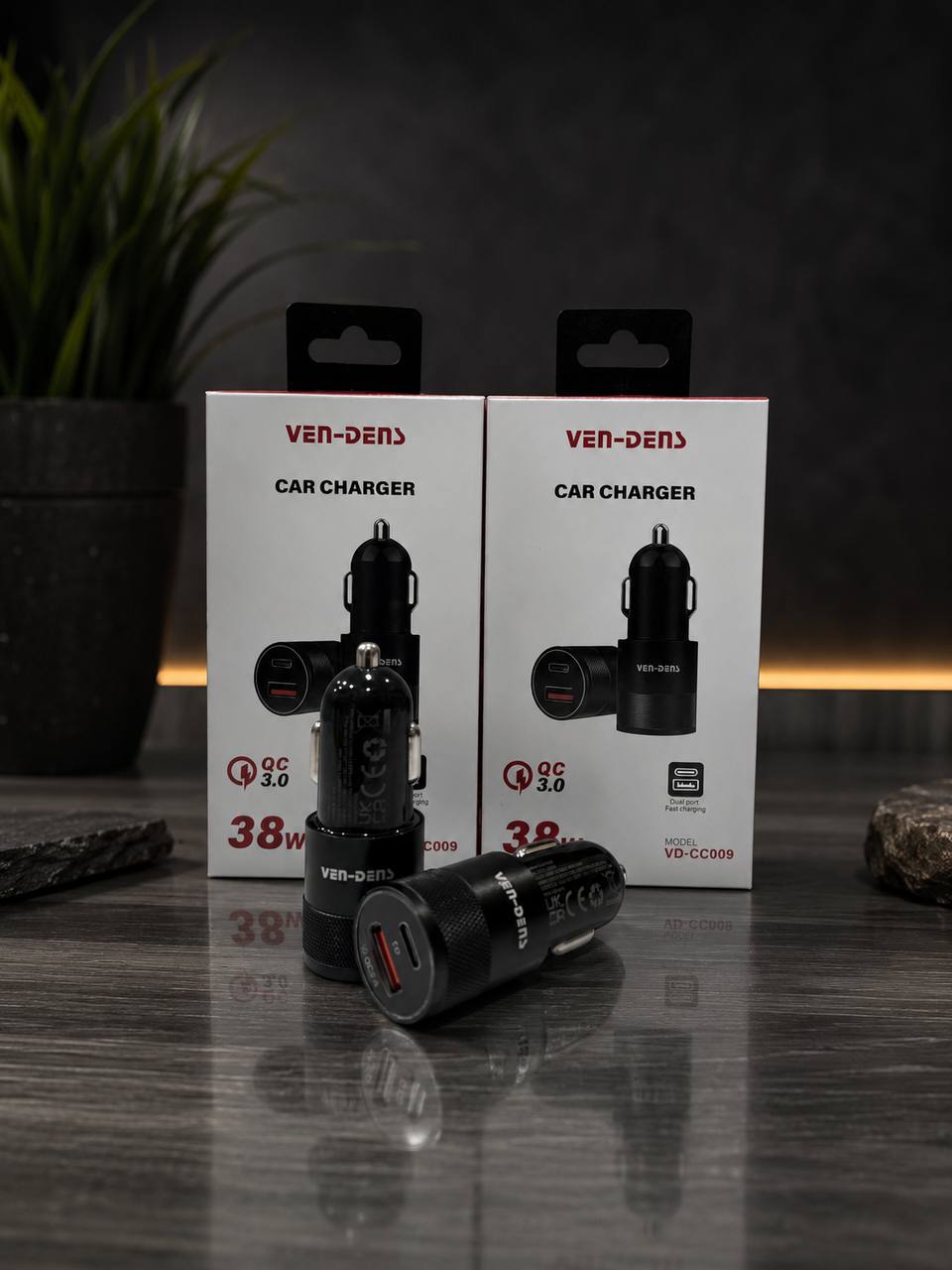 فندکی اورجینال VEN DENS CC009 38w دو پورته USB و PD