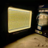 پروژکتور شارژی خورشیدی 400 وات مدل W8109-2 کیفیت عالی