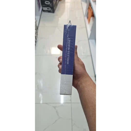 ایربادز بی‌سیم مدل AirPod Pro با کیس شارژ بزرگ