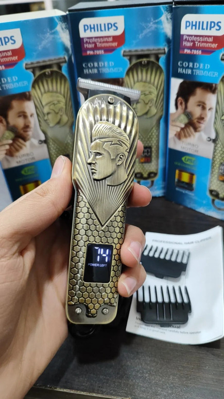 ماشین اصلاح صفر زن صورت و بدن فیلیپس مدل 7055