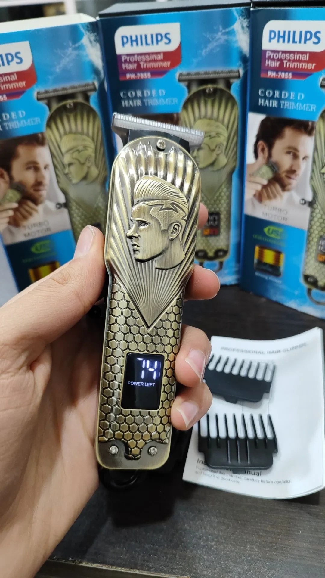 ماشین اصلاح فیلیپس مناسب اصلاح صورت و بدن با برش نزدیک به پوست