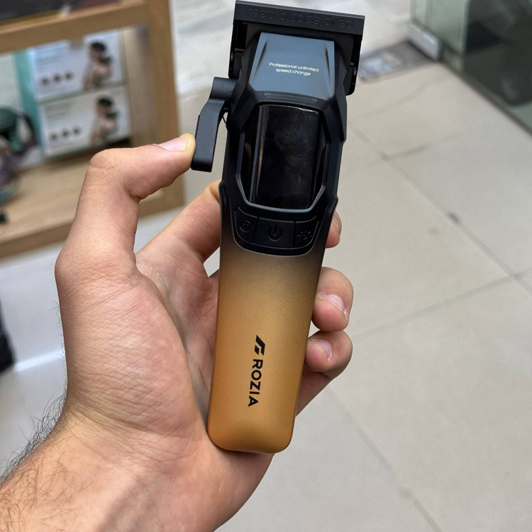 ماشین اصلاح مو Rozia Pro مدل M2 برای پیرایش و مرتبکردن مو