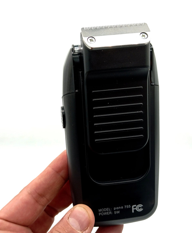 ریشتراش غلطکی PANASONIC PA-755 برای اصلاح روزانه و مرتب صورت