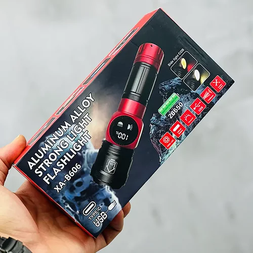 چراغ قوه تاکتیکال XA-B606 با نور متمرکز و چراغ جانبی چندحالته